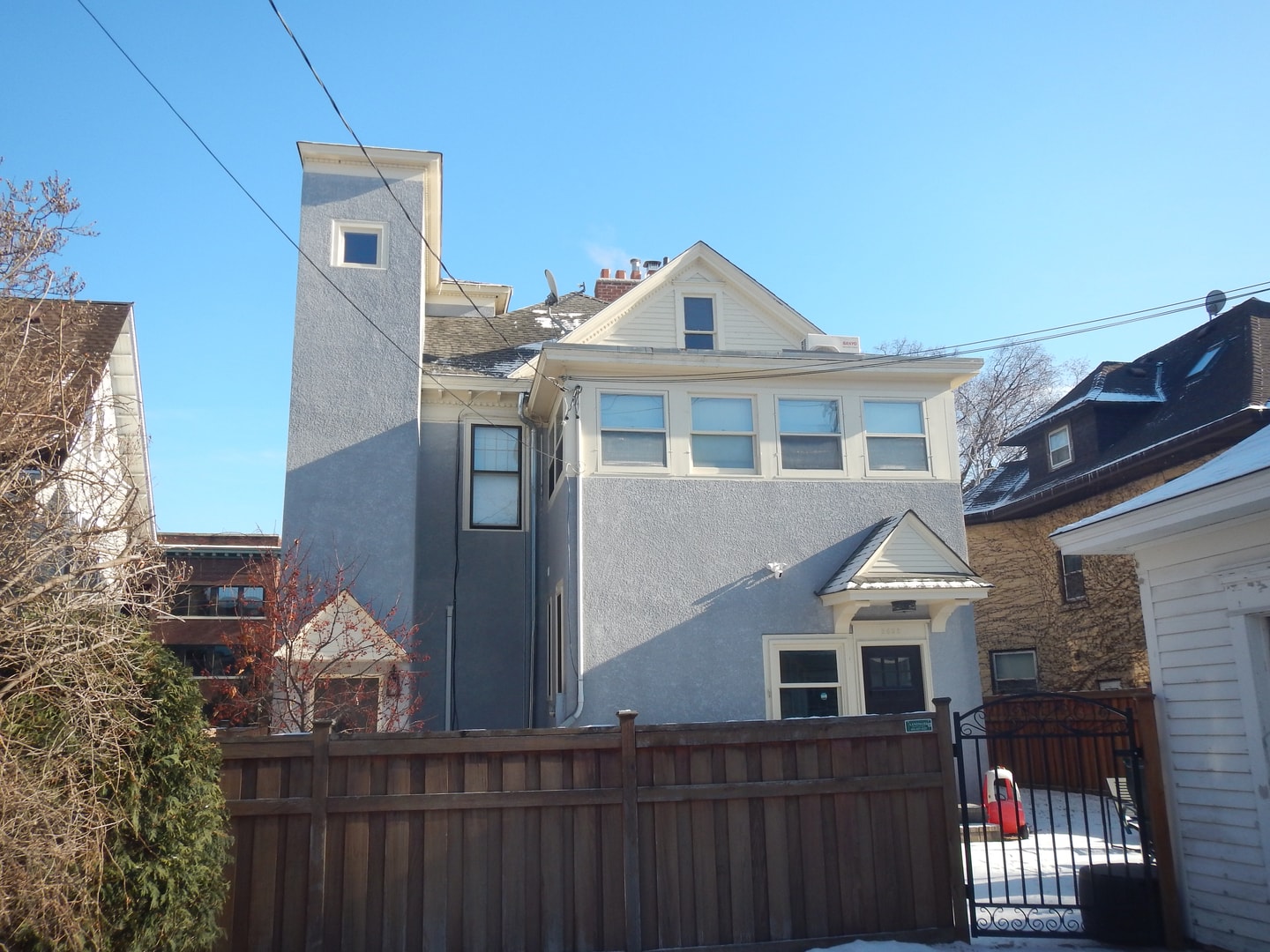 2408 Complete Re-stucco - View 6