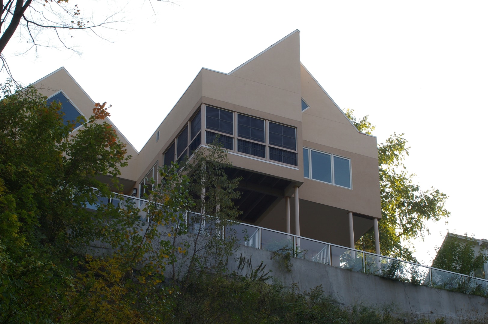 Triangle House Sto Finish - View 17